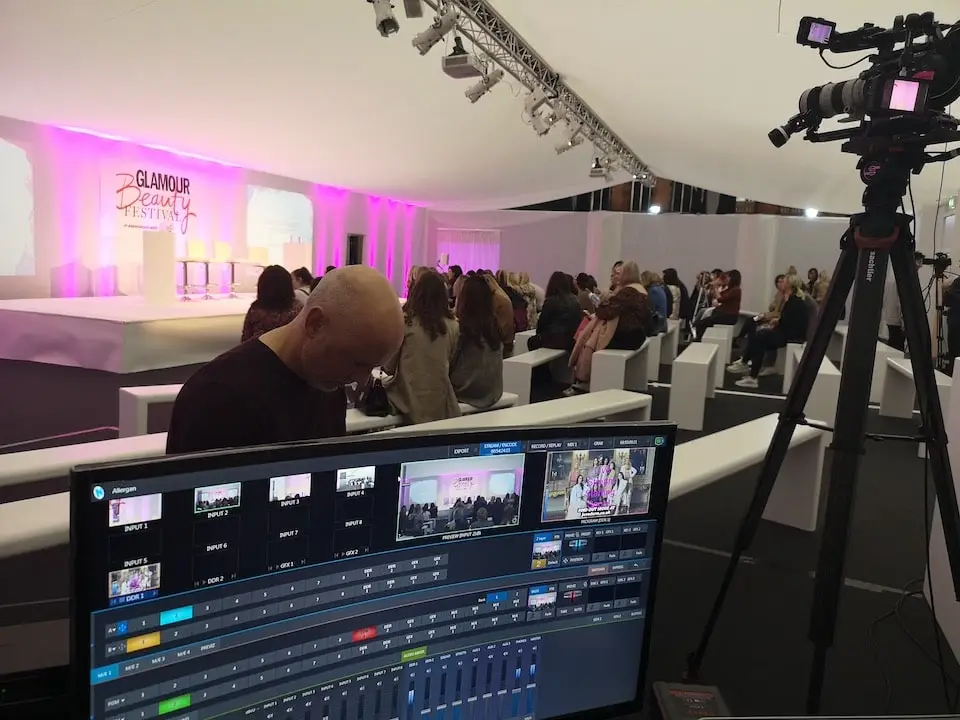 live streaming the Beauty and Glamour Awards image